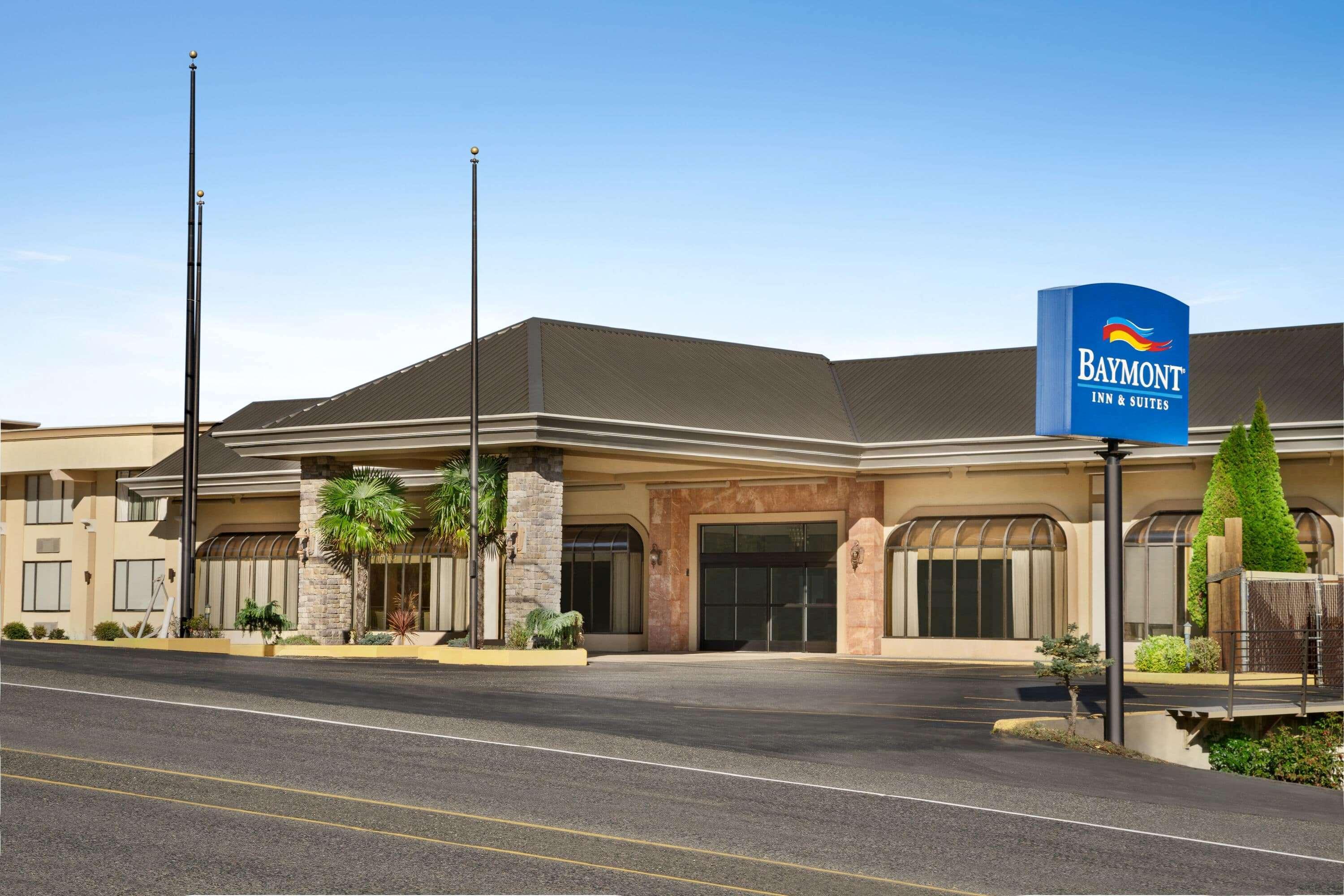 Baymont By Wyndham Wa Hotel